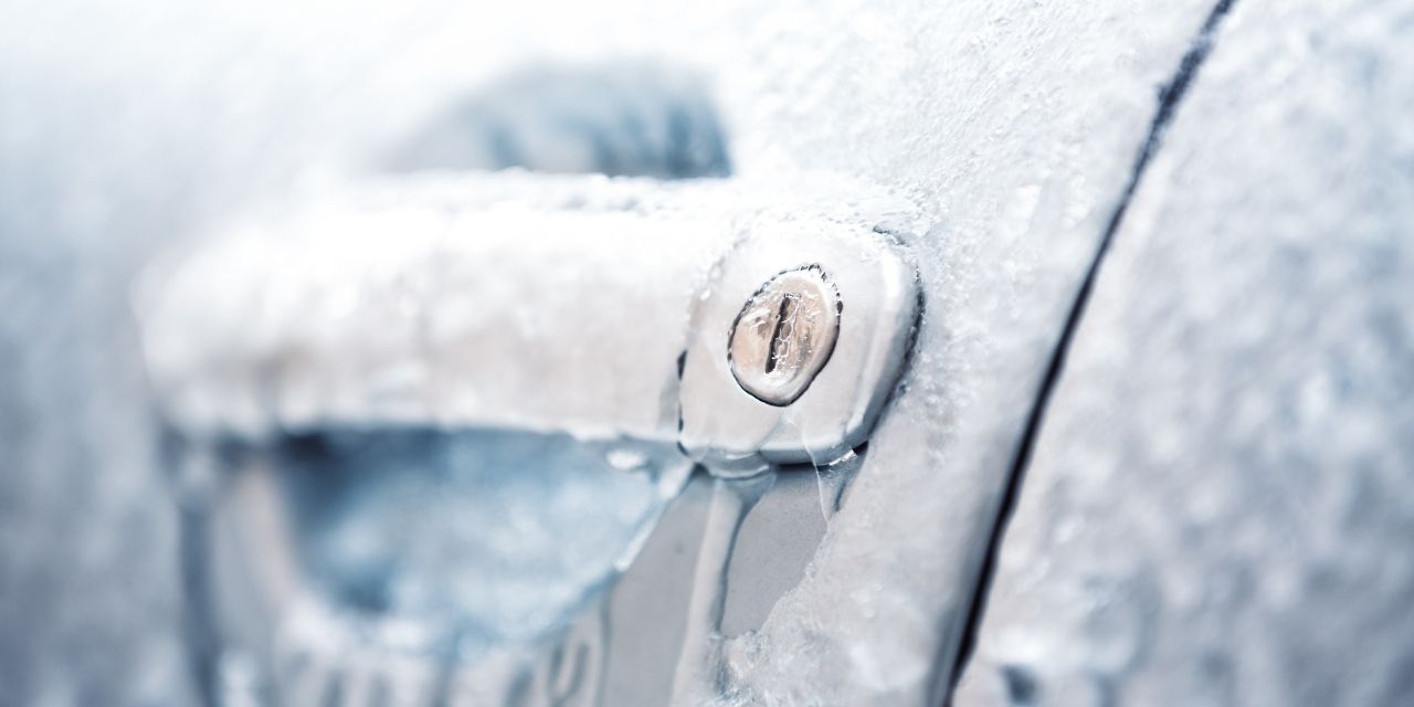 descongelar-cerradura-coche